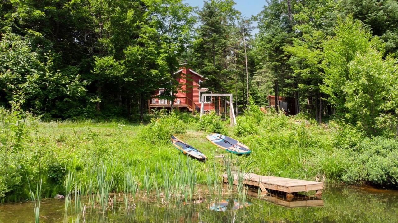 Les Chalets Tourisma - Chalet Dans Les Bois Avec Lac Prive - Le Colibri Saint-Raymond Kültér fotó