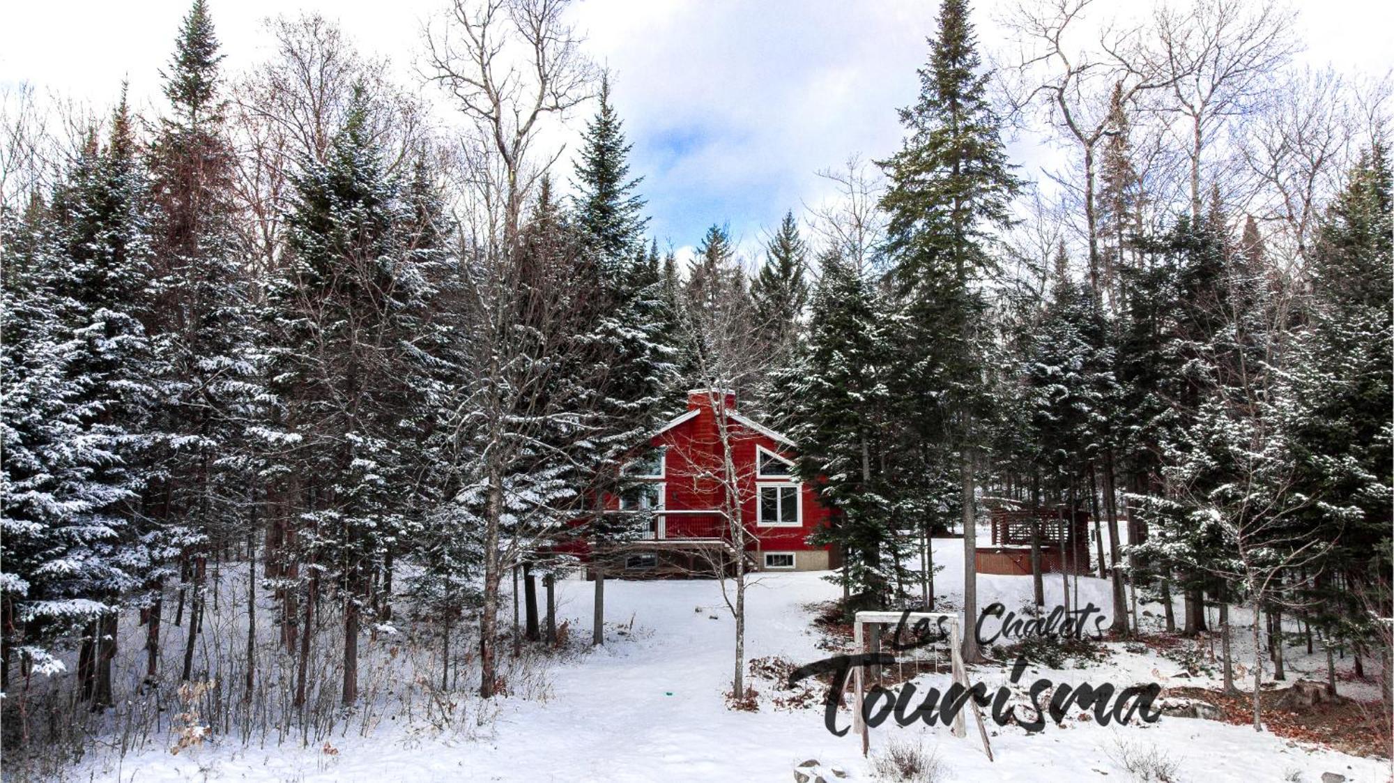 Les Chalets Tourisma - Chalet Dans Les Bois Avec Lac Prive - Le Colibri Saint-Raymond Kültér fotó